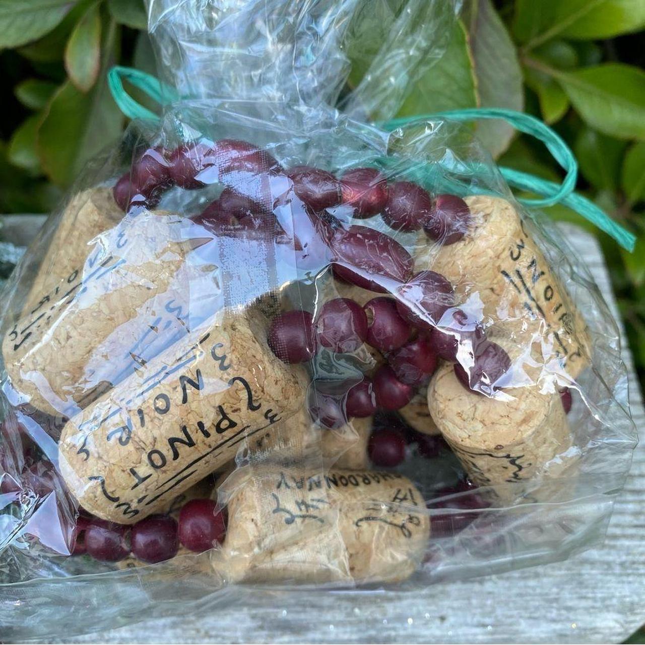 Wine Cork Christmas Tree Garland w/cranberry colored... Depop