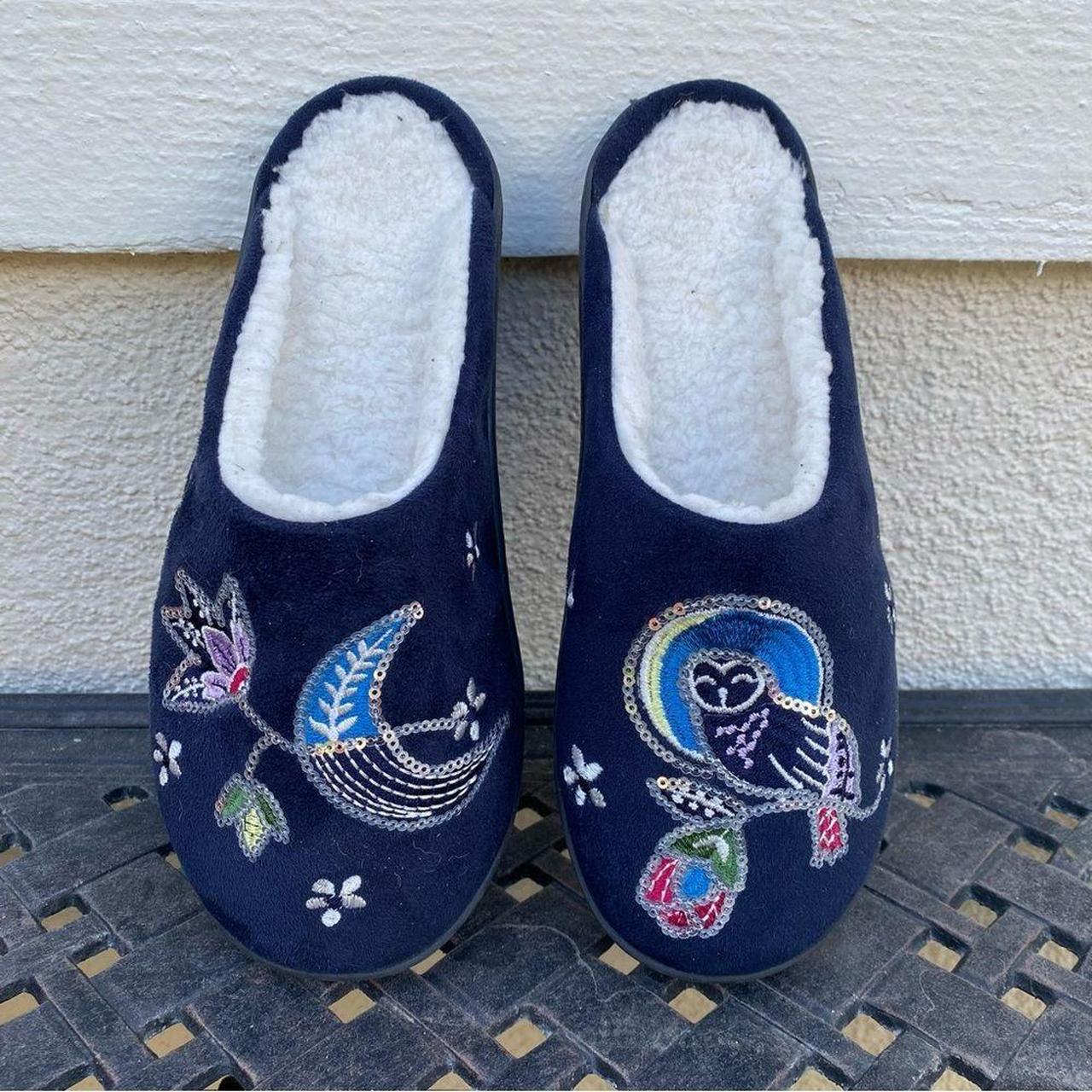 Vera sales bradley slippers