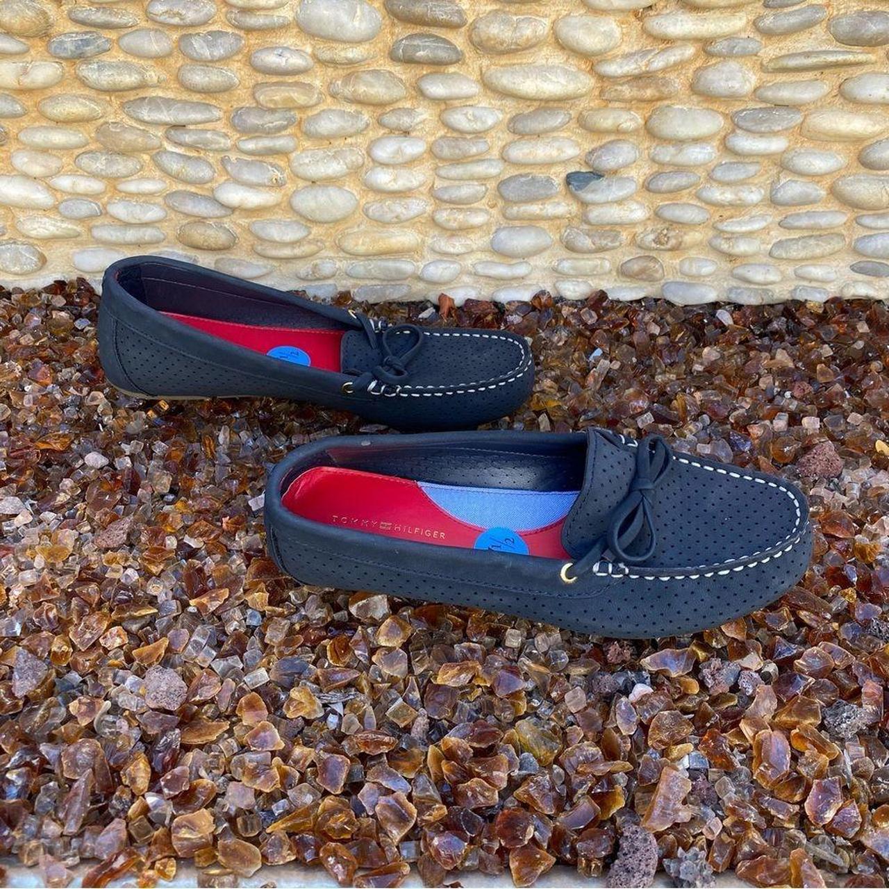 Tommy hilfiger blue on sale loafers