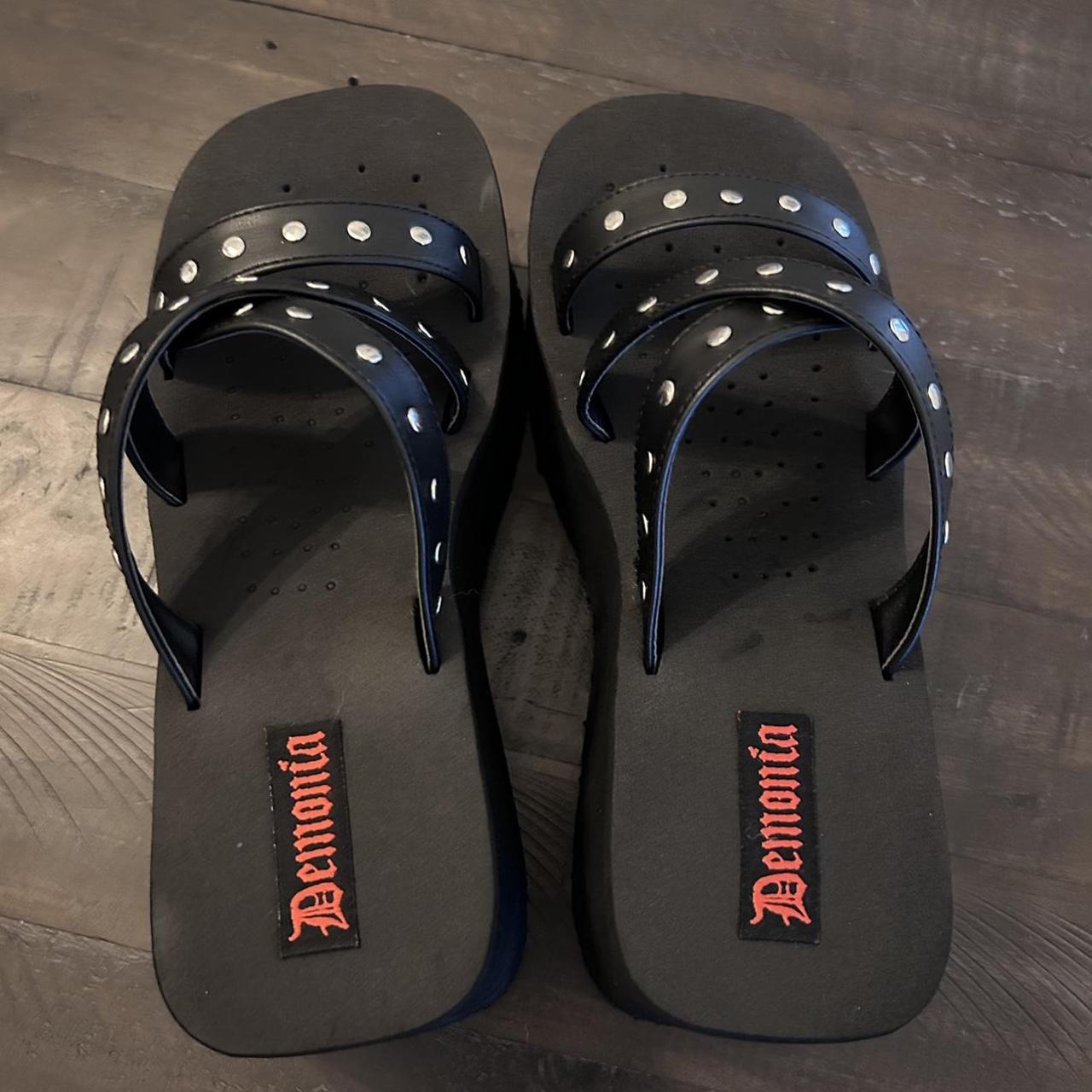 item listed by vampryebites