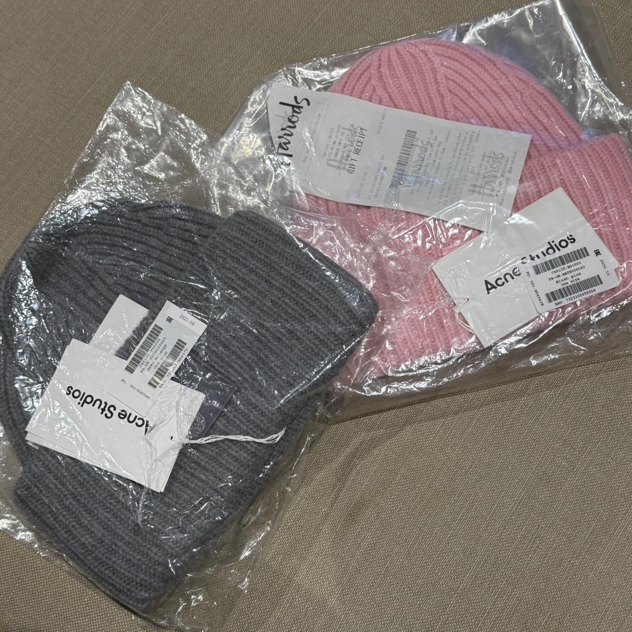 item listed by yayjin