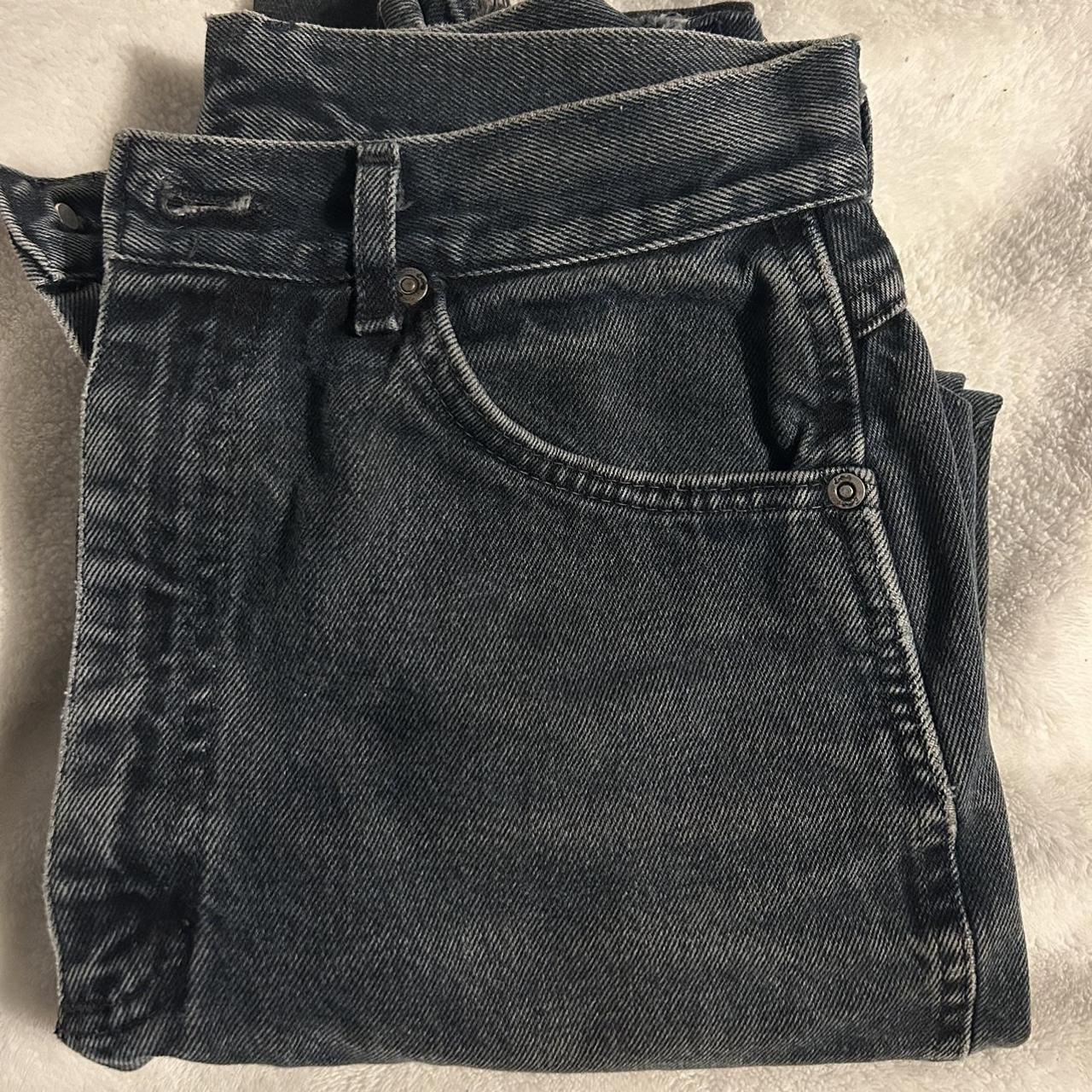 Lee Distressed Jeans 👖 🖤 Fits a size 2/4 - Depop