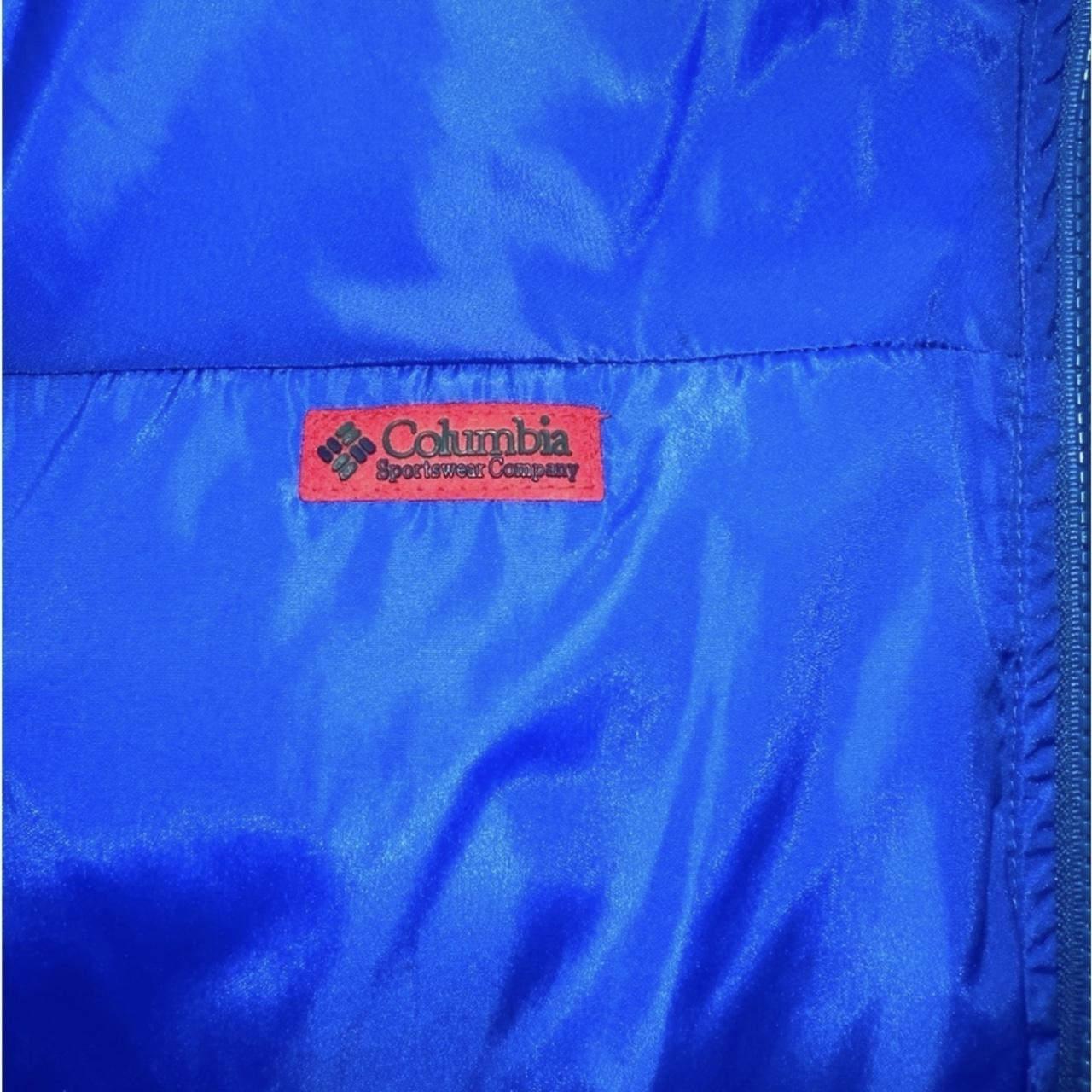 Columbia Vintage Reversible Puffer Jacket Blue & Red - Depop