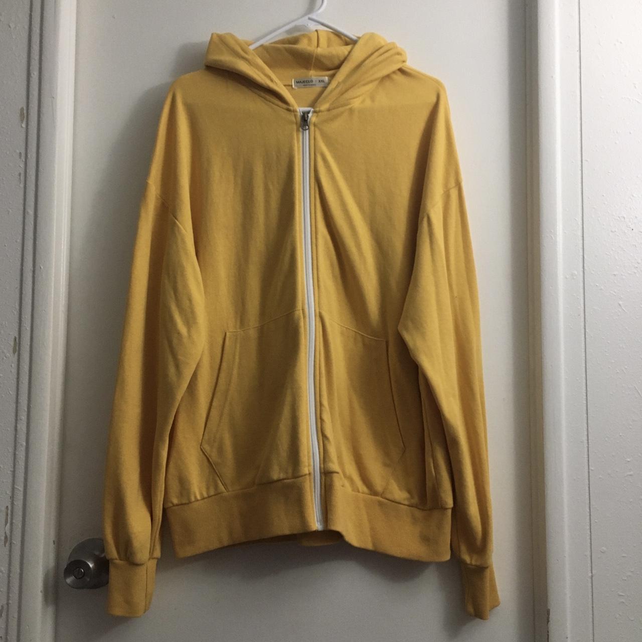 item listed by p4ndabutt3rfly