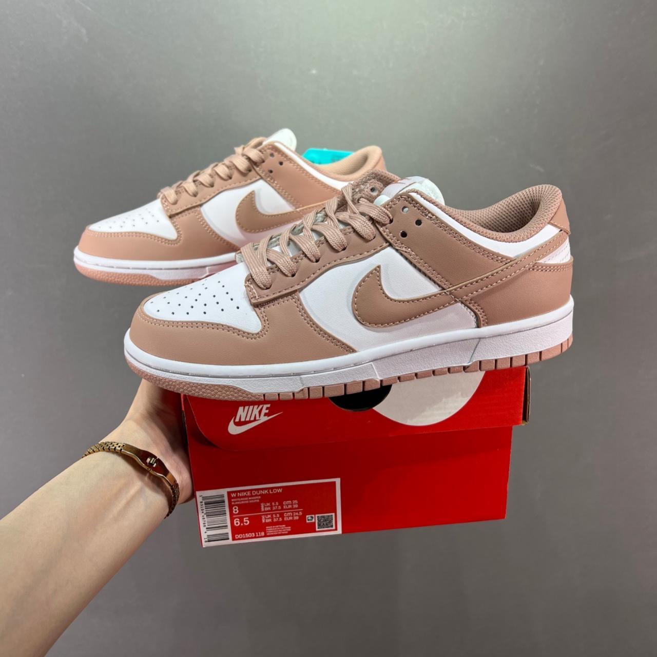 sb dunk low womens