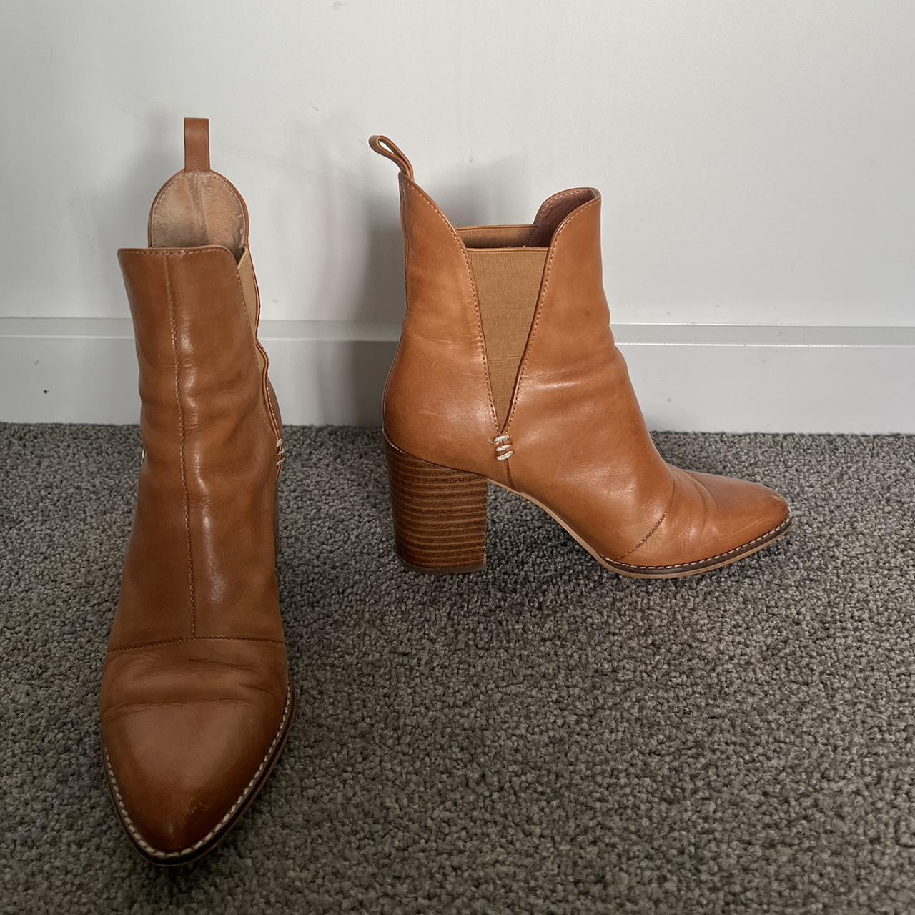 Women's Tan Boots Depop