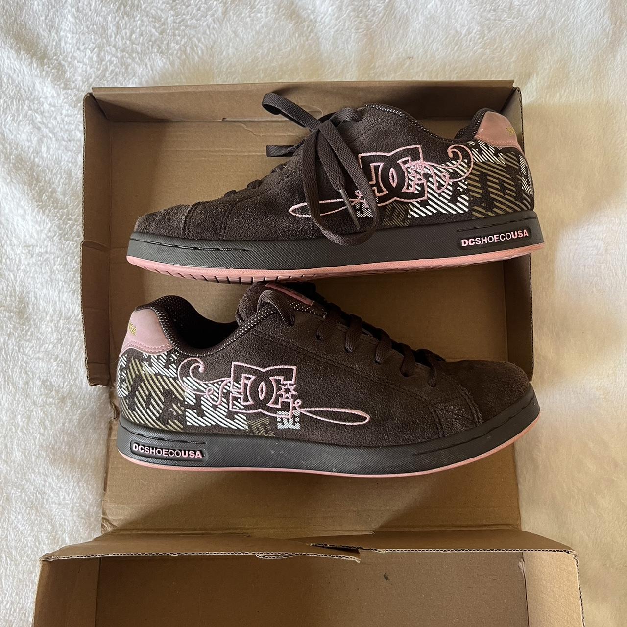 Pink And Black Dcs DC Women's Court Graffik Casual Low Top Skate