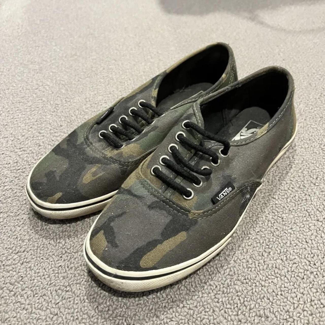 Vans authentic deals lo pro camo