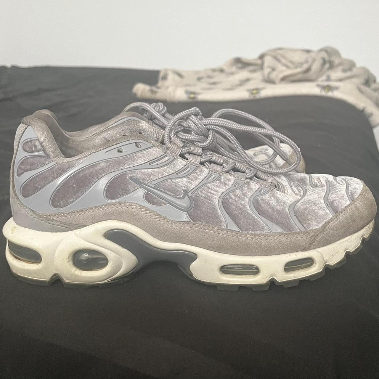 Velvet lilac TNS size 4. I will clean them before... - Depop