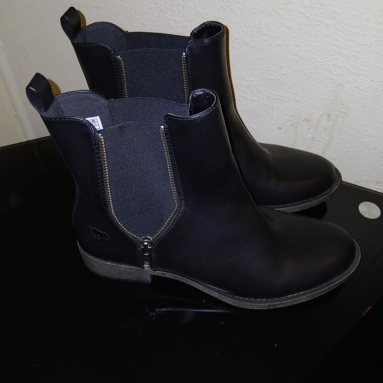 Ladies rocket dog boots size 7 Been tried on indoors... Depop