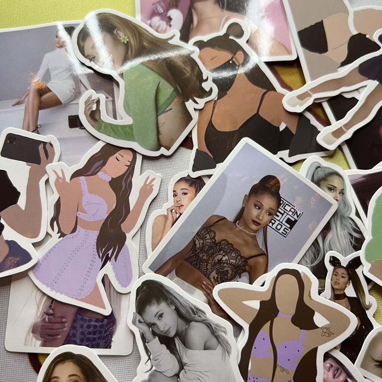 Ariana Grande Multi Stickers (2)