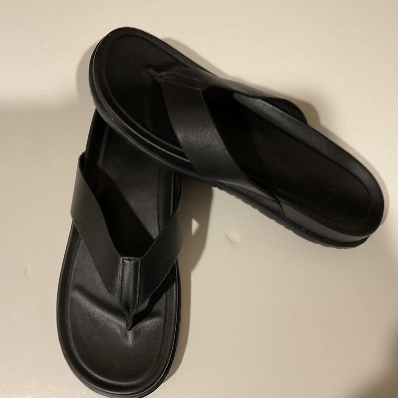 UGG WAINSCOTT Black Leather Thong FLIP-FLOPS Size Depop