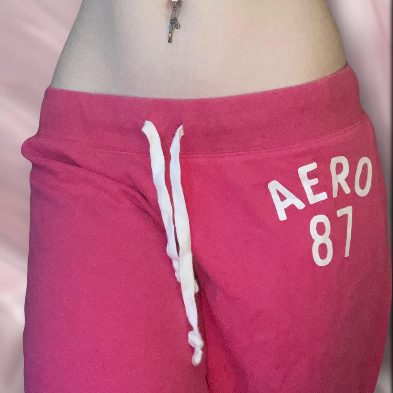 Adorable hot pink and white low rise y2k Aeropostale - Depop