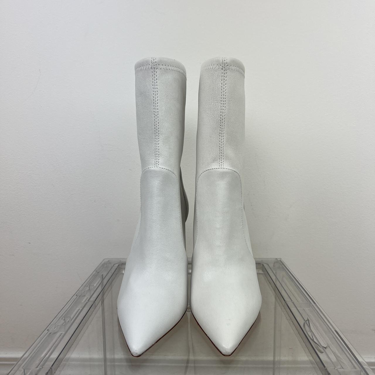 Stuart weitzman store white boots