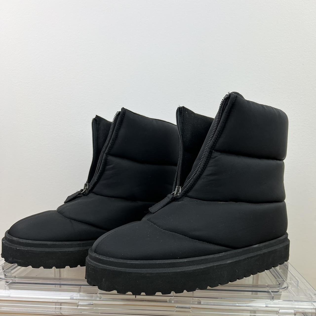 GIA BORGHINI Short Puffy Boots Color: Black Size:... - Depop