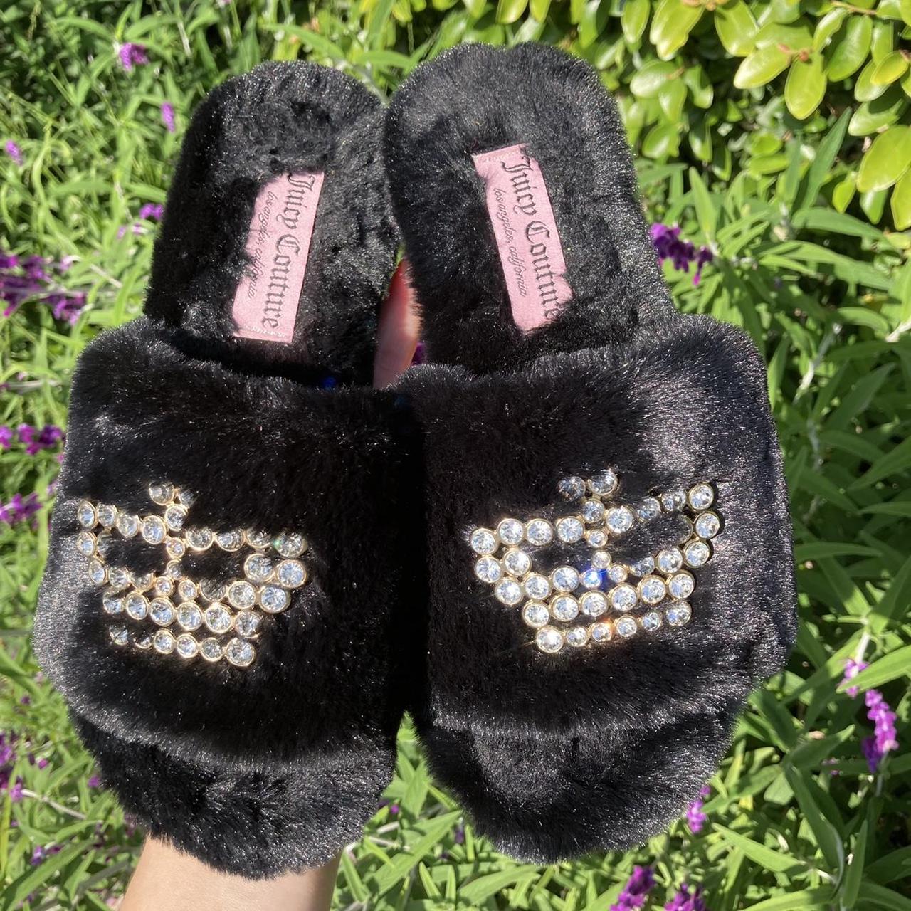 Juicy Couture Women's Black Slides Depop