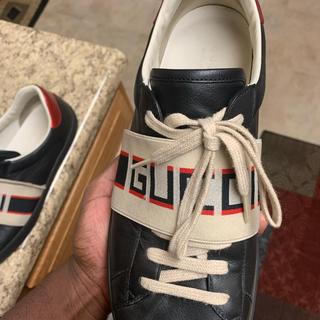 Gucci ace stripe shops trainers