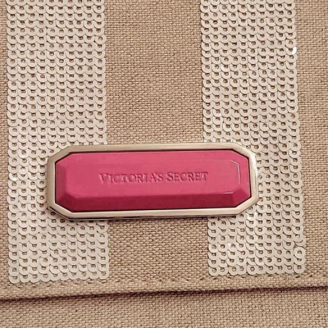 Victorias Secret Pink Luggage, Pink Louis Vuitton Luggage