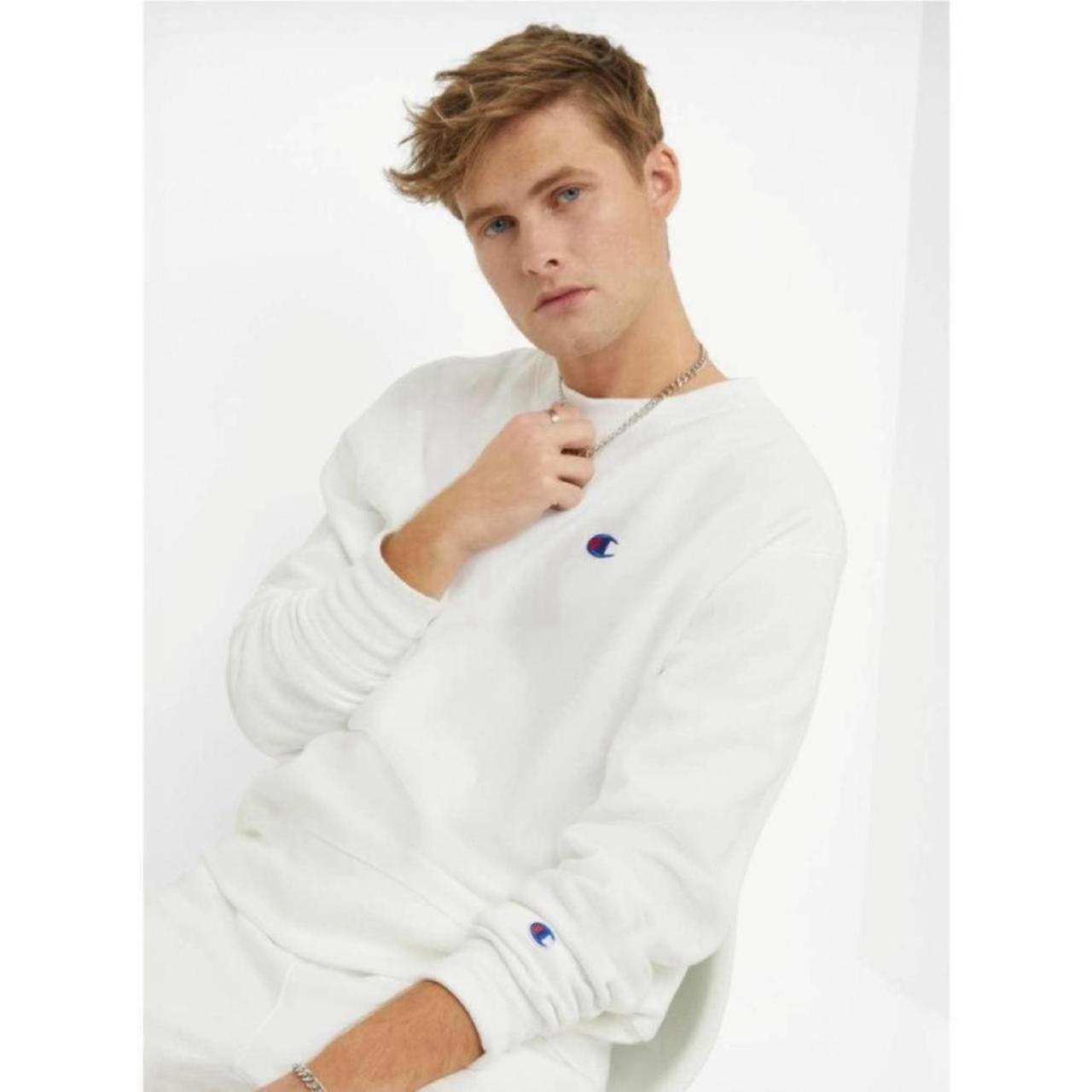 Champion reverse weave logo patch outlet sweatshirt