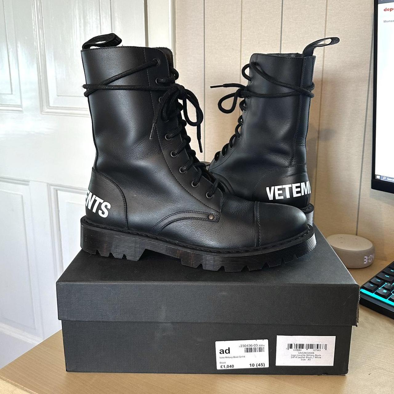 Vetements hot sale army boots