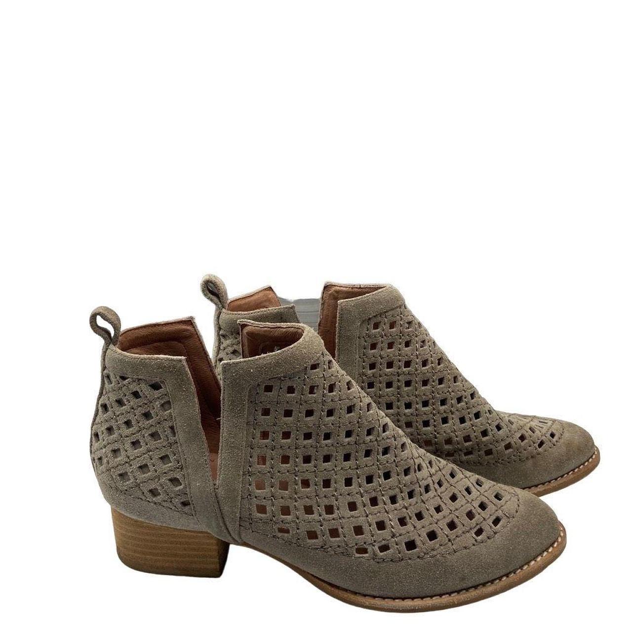 Jeffrey Campbell Taggart Bootie Features