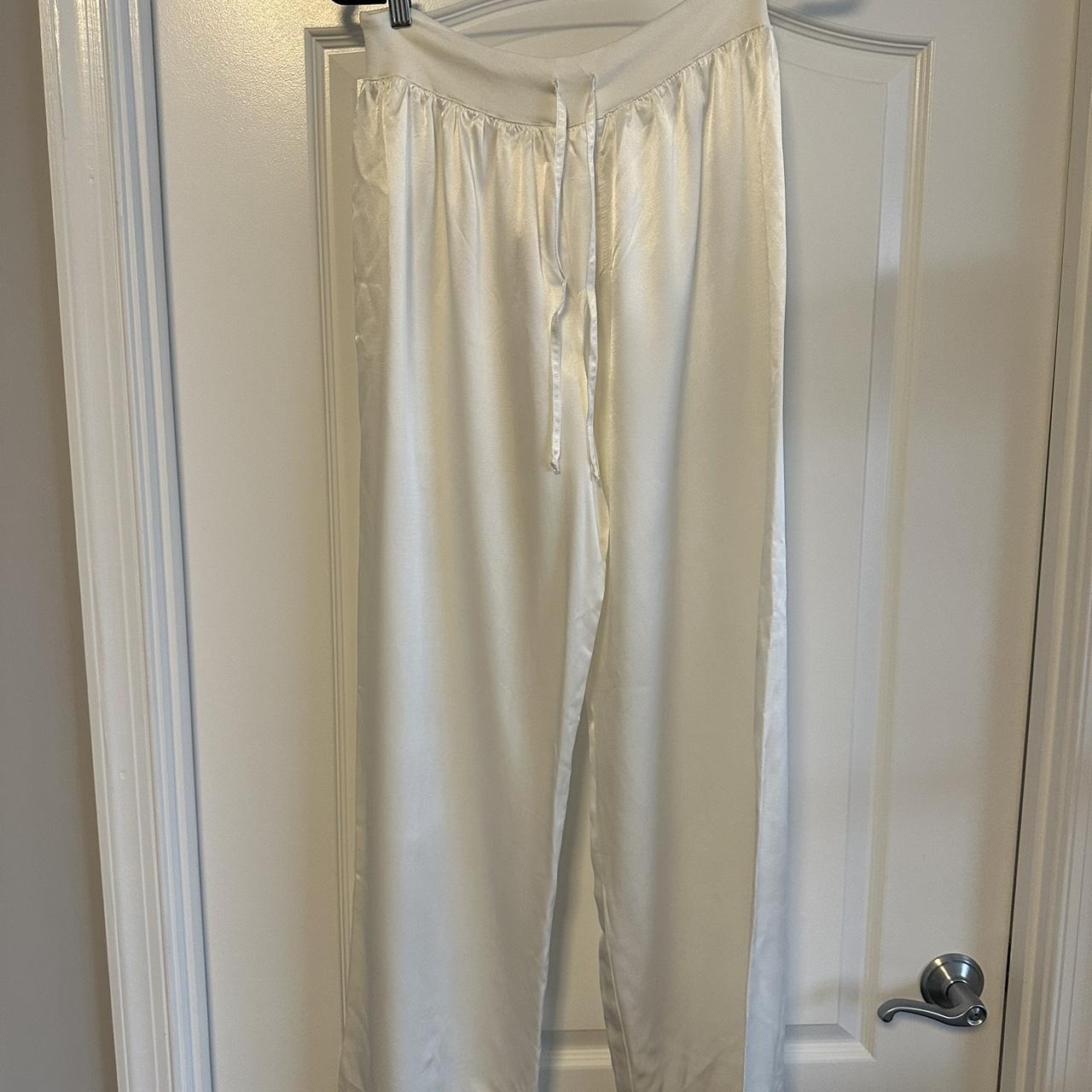 PJ Harlow Women's White Pajamas (2)