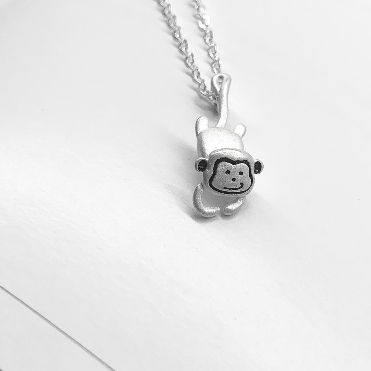 Silver on sale monkey pendant