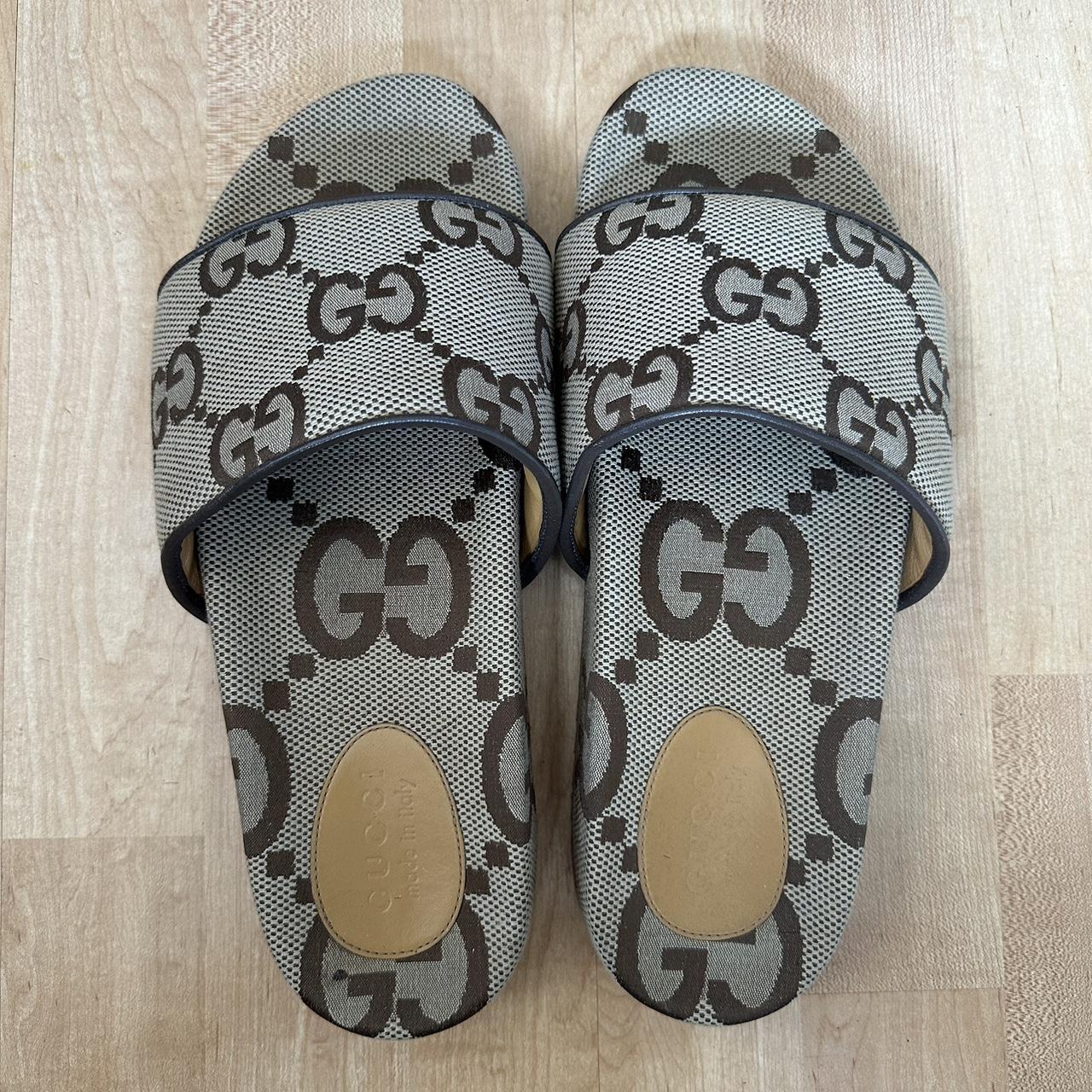 Gucci MEN'S MAXI GG CANVAS SLIDE SANDAL Great... - Depop