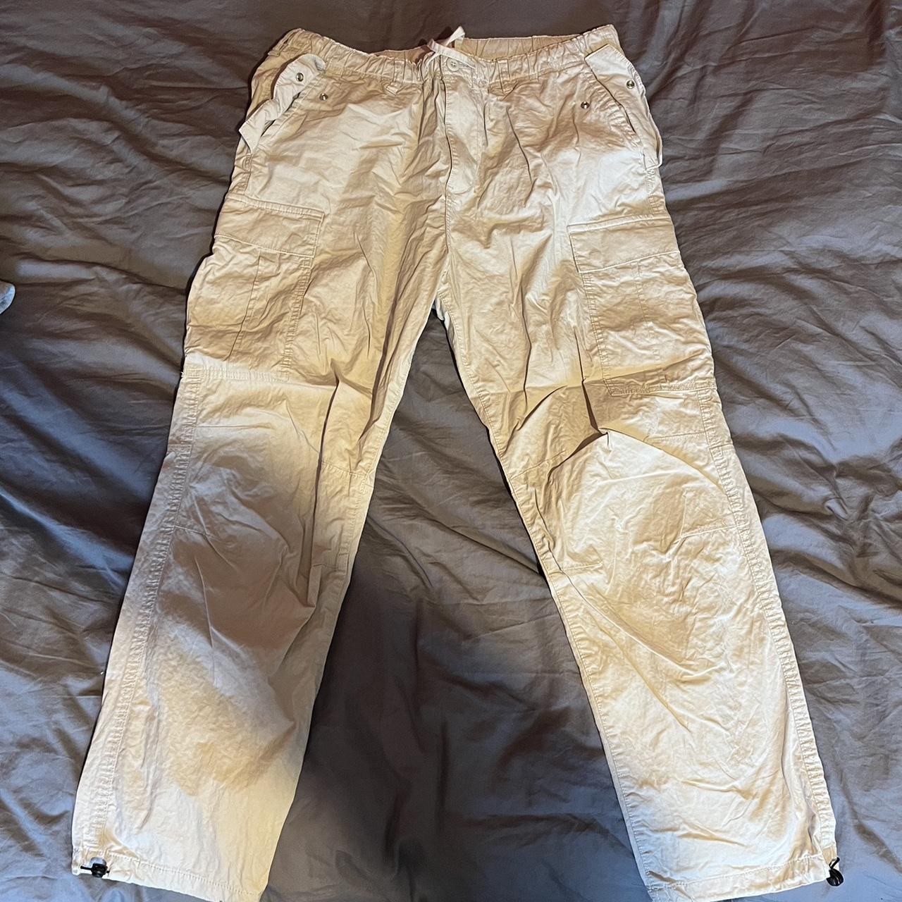 H and hotsell m khaki trousers