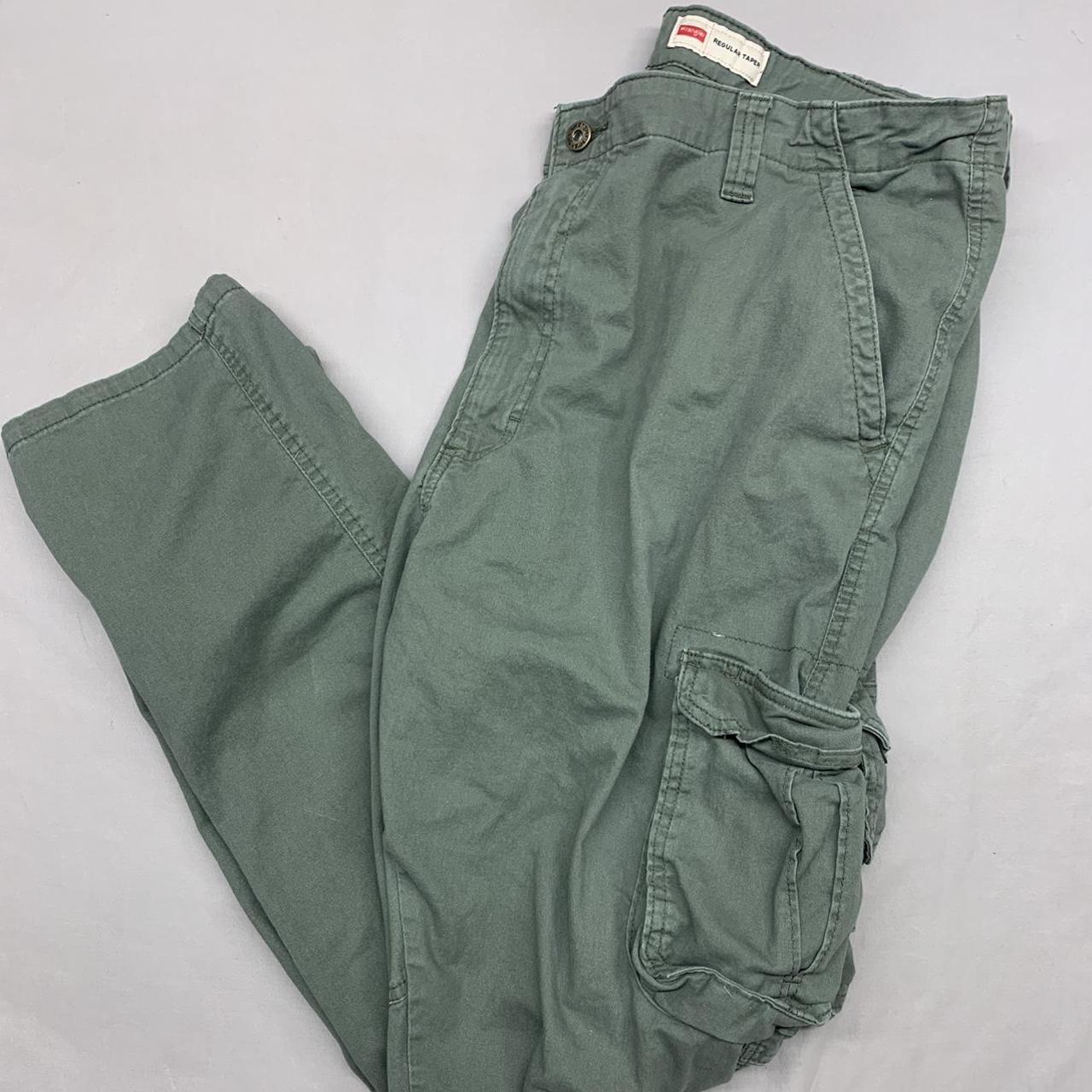 Wrangler Men's Khaki Jeans Depop