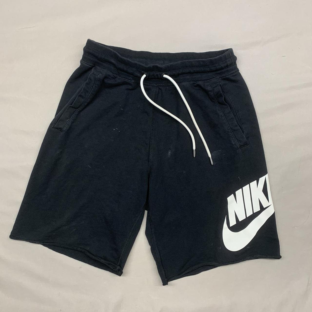 Nike Men's Black and White Shorts | Depop