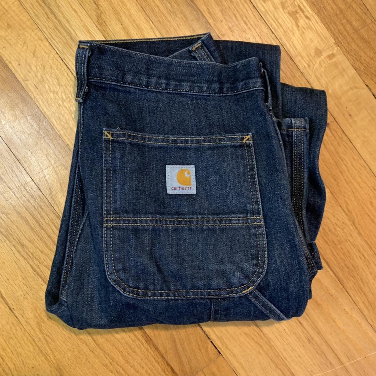 Carhartt Pants with cargo style clean hardly worn... - Depop