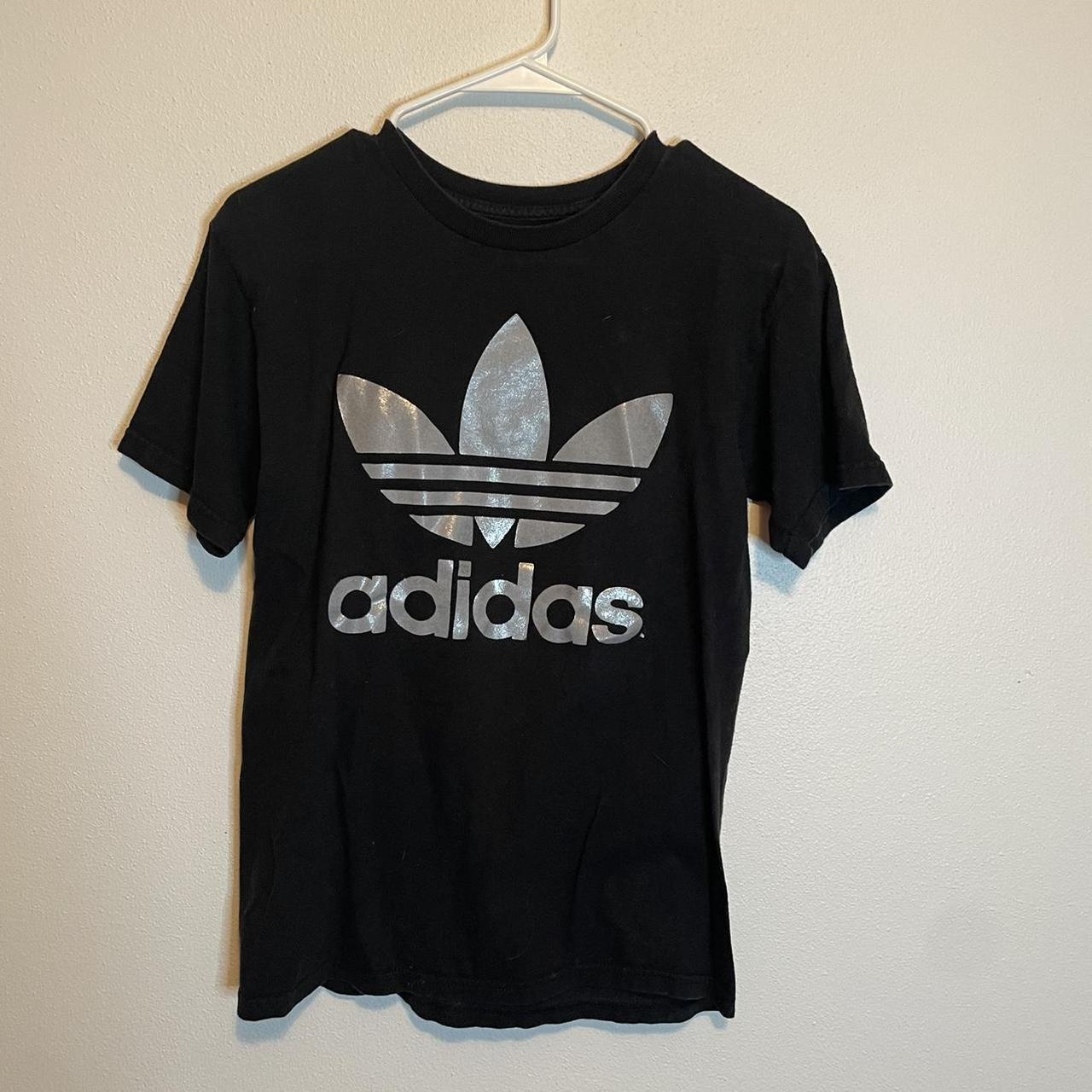 Adidas Women's T-shirt | Depop