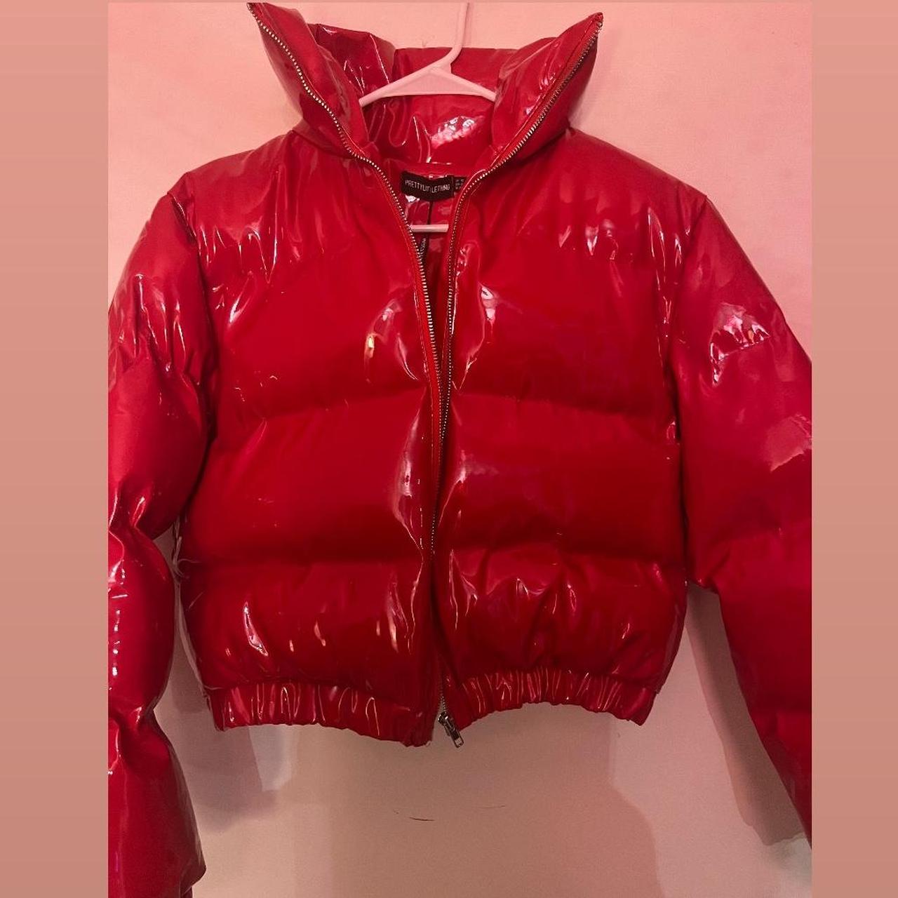 Red cropped vinyl hot sale puffer jacket