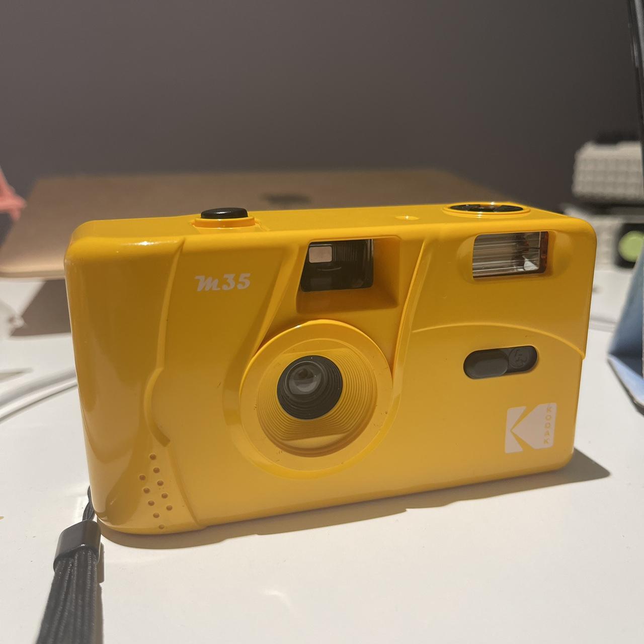 Kodak film camera flashlight is not fully working - Depop