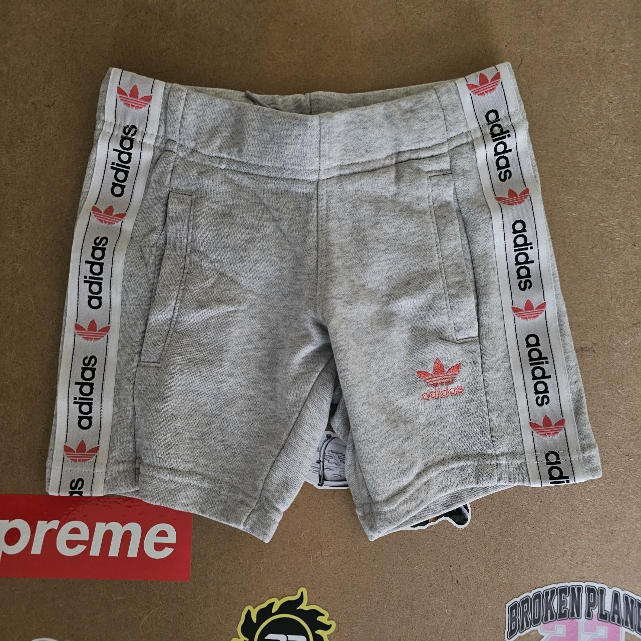item listed by stepsellr