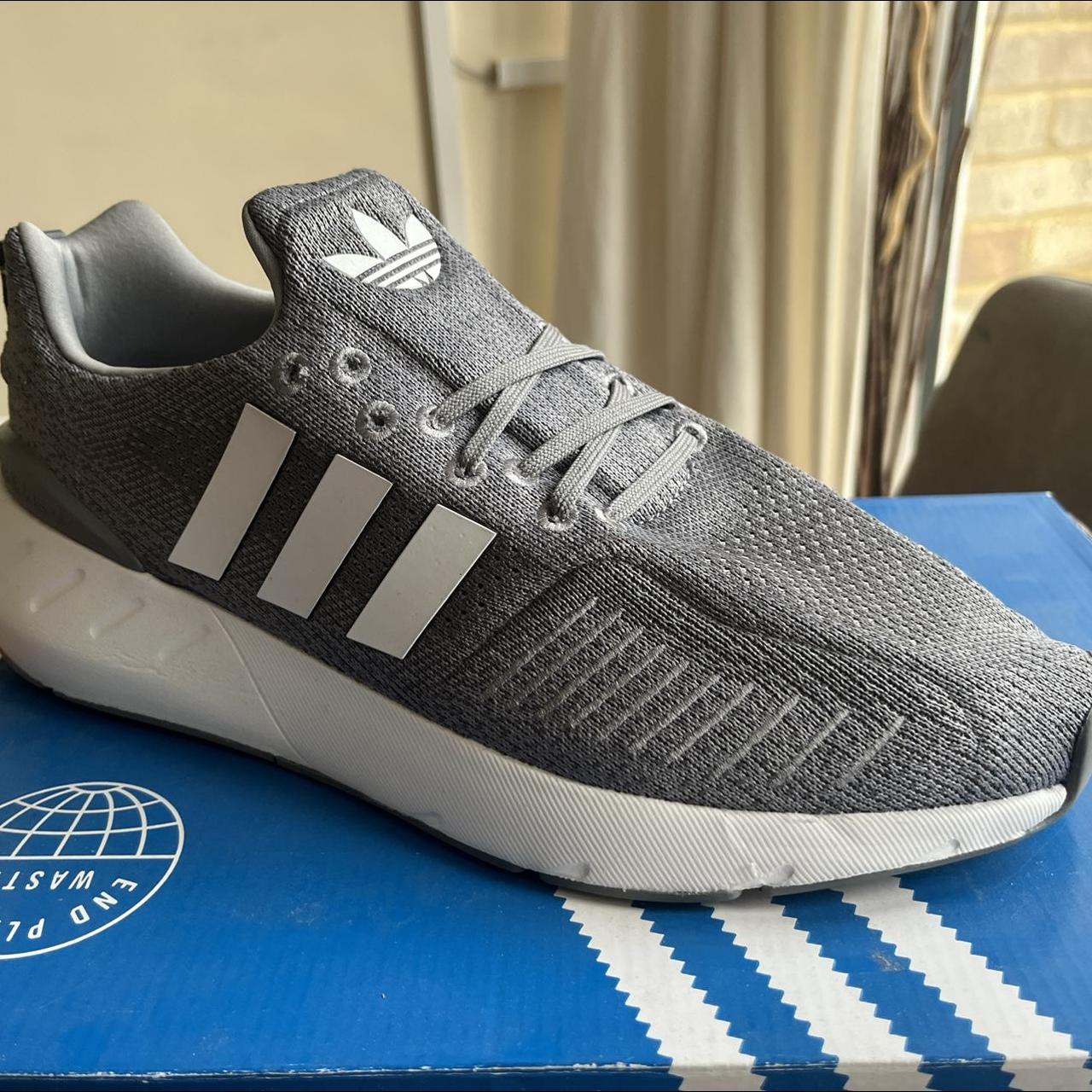 Adidas Men's Grey and White Trainers | Depop