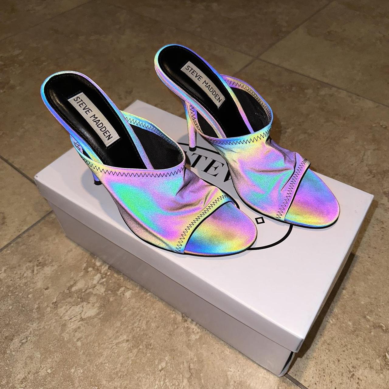 Steve madden best sale reflective heels