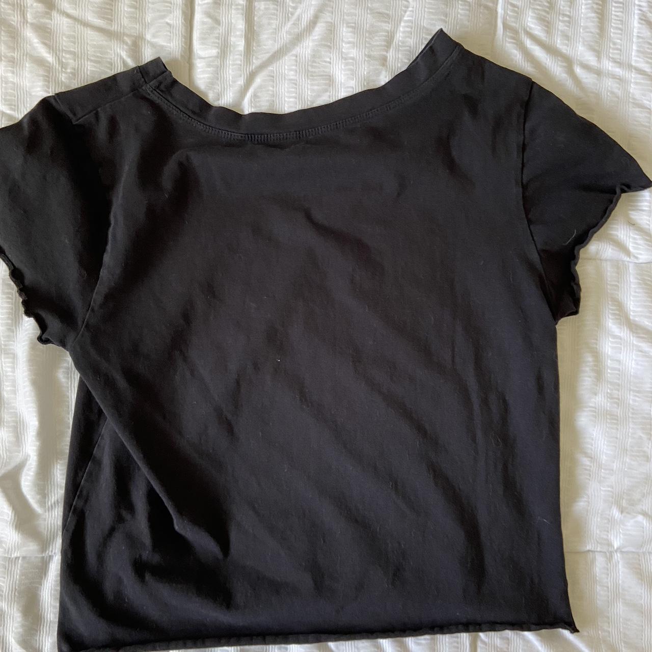 Plain black baby tee Like new, bottom and sleeves... - Depop