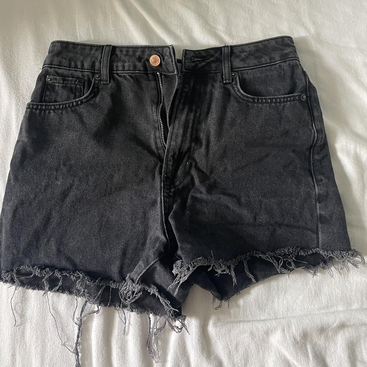 New look black denim shorts with distressed seams.... - Depop
