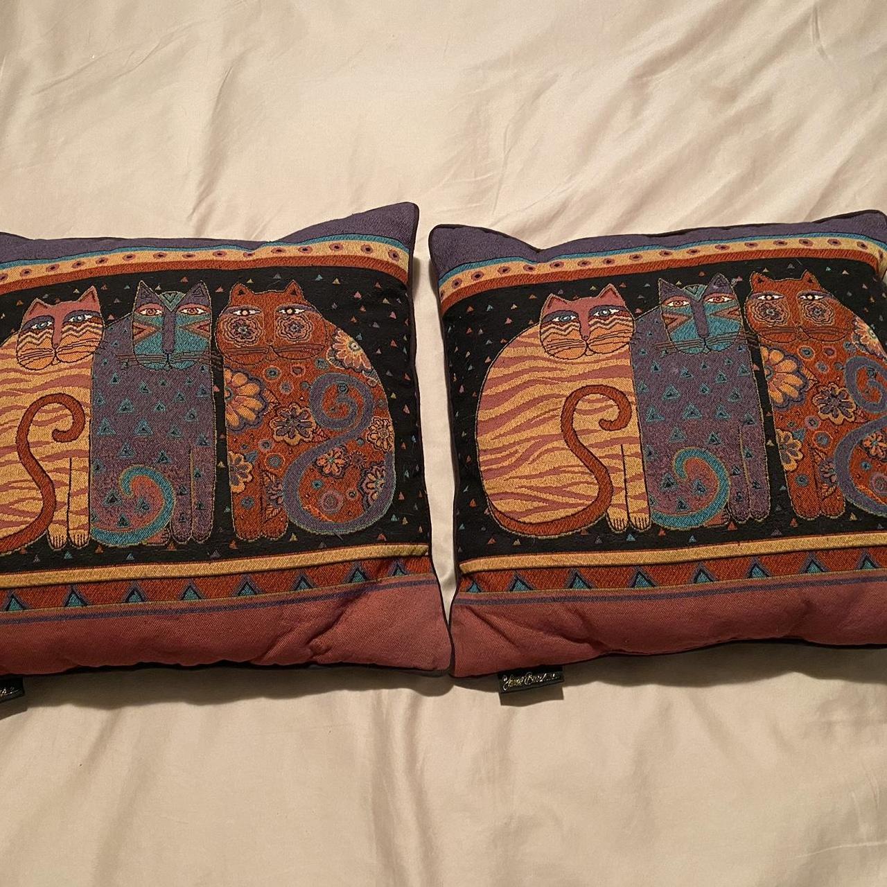 Laurel burch outlet pillows