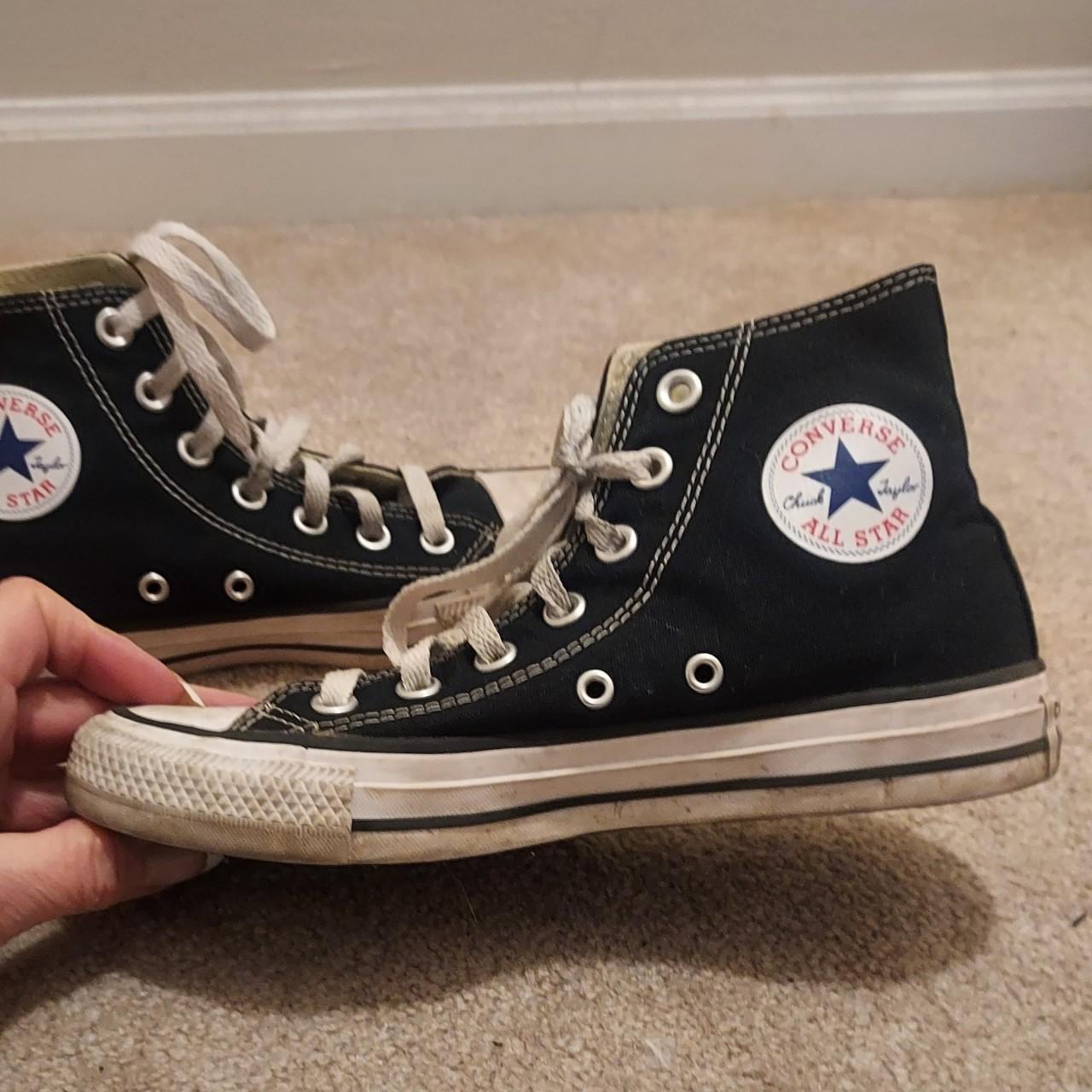 Converse poshmark hot sale