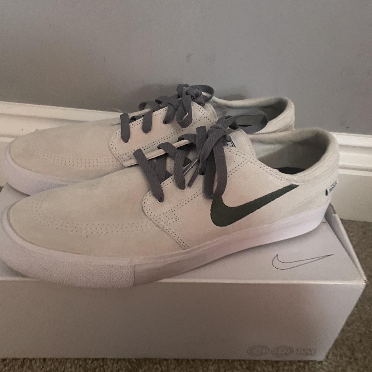 stefan janoski nike trainers