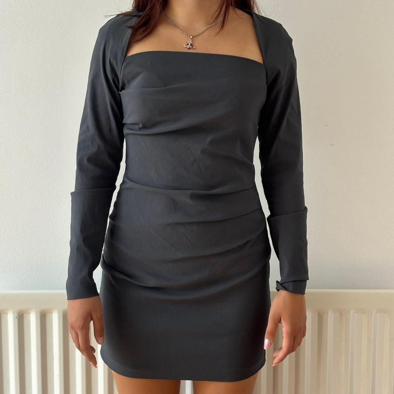 Cute Zara Mini bodycon dress, with long sleeve and | Depop