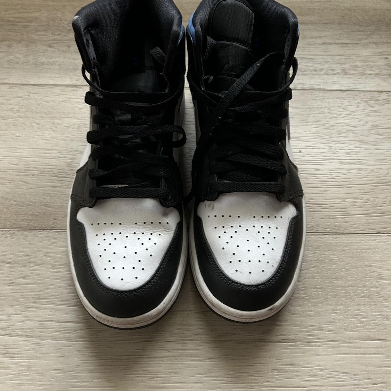 size 9 air jordan 1