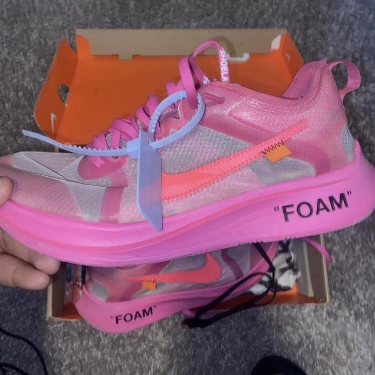 Off-White Men's Pink and Black Trainers (2)