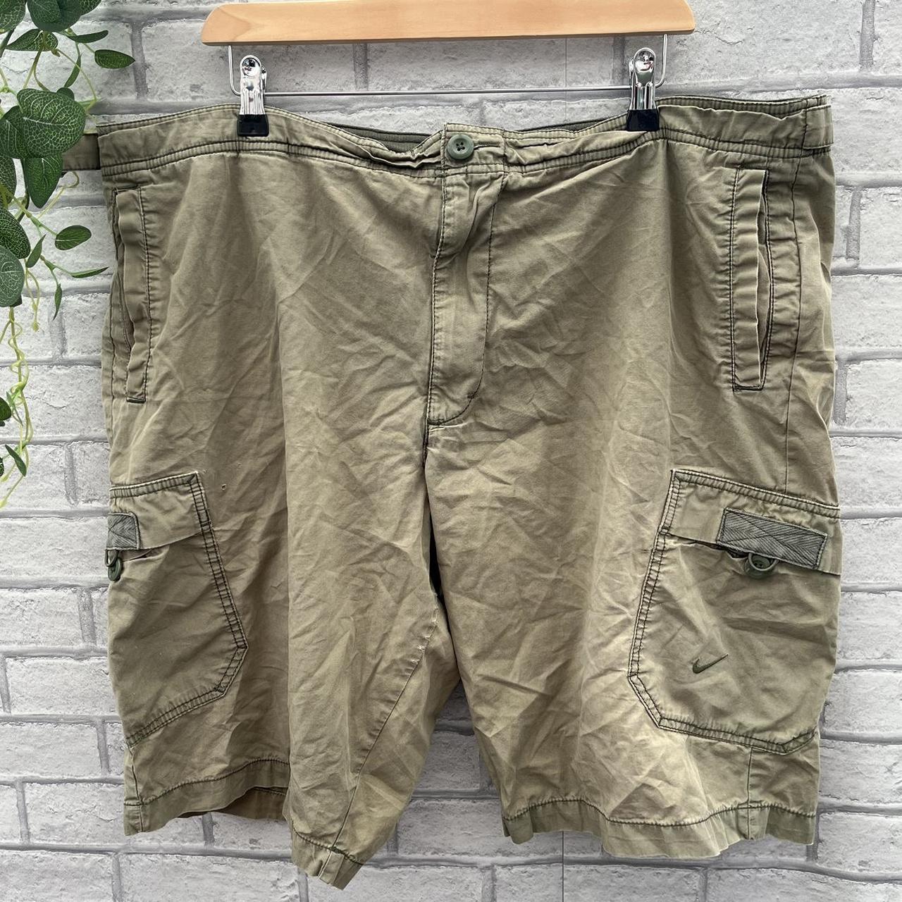 mens khaki nike shorts