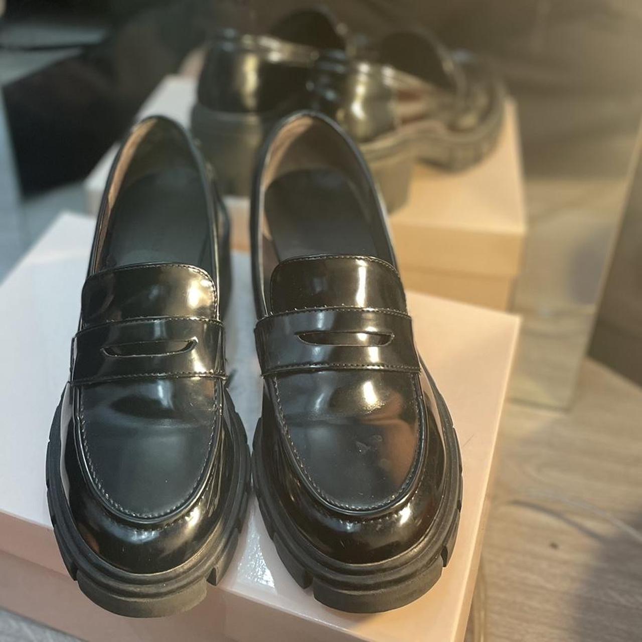 Women's Black Loafers Depop