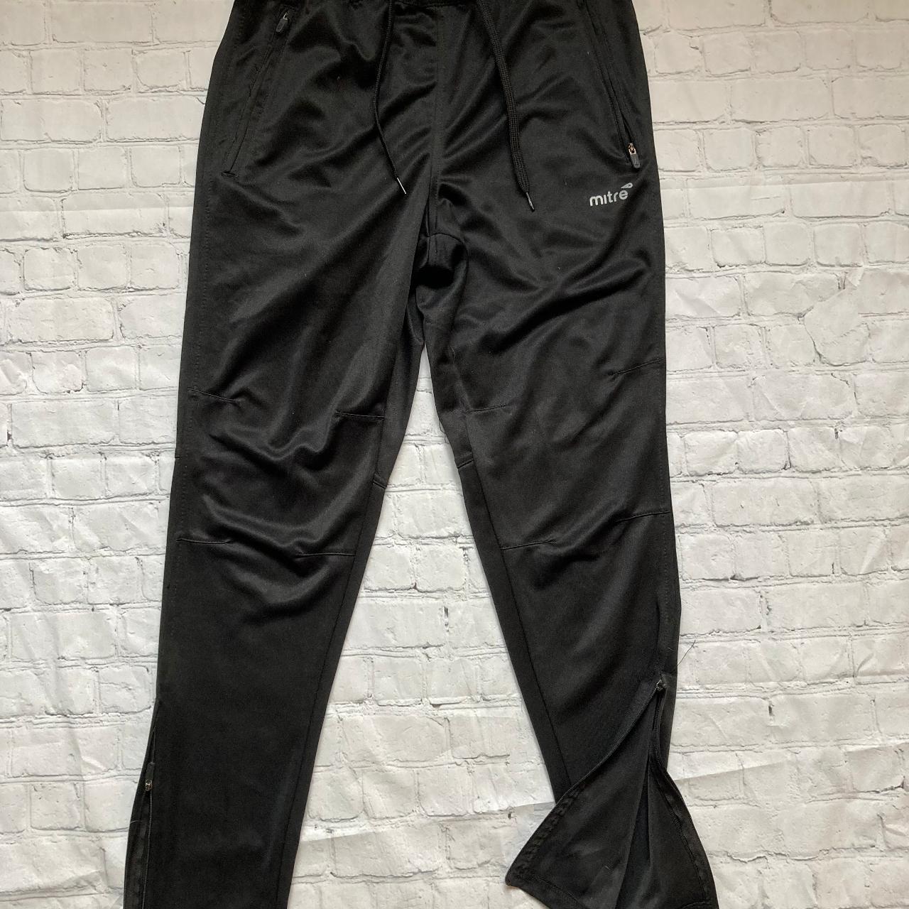 Mitre deals jogging pants