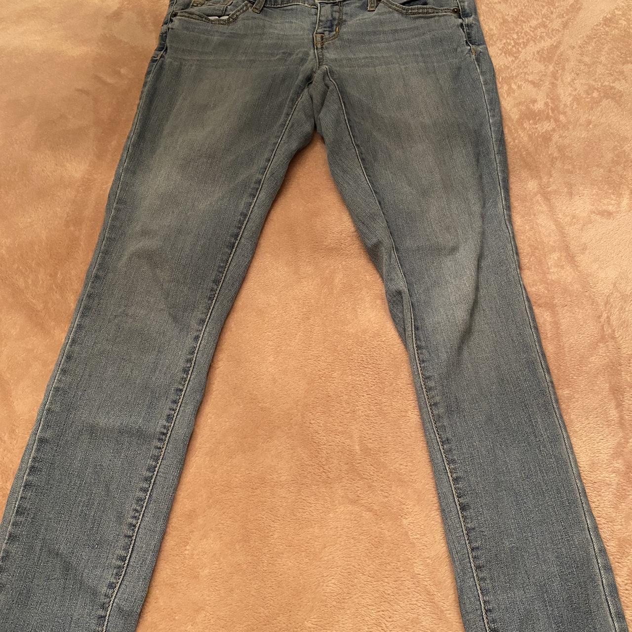 Mossimo low rise jeans. Skinny. 6S. Real pockets.... - Depop